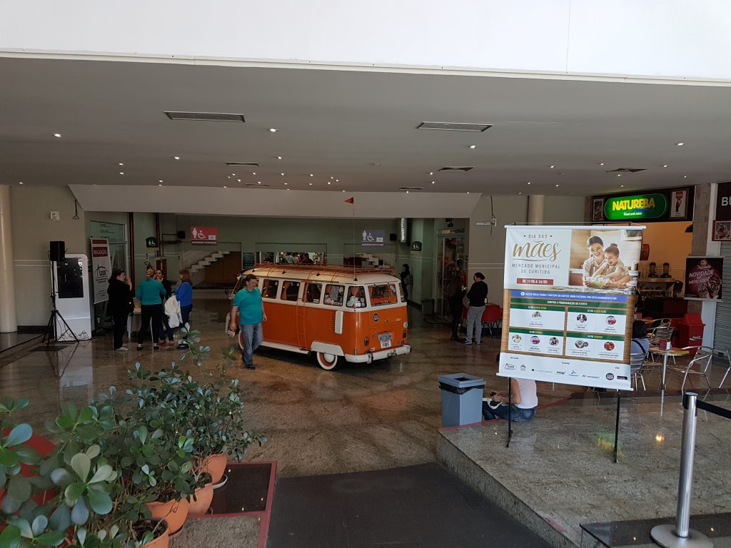 1ª Exposição de Kombis no Mercado Municipal de Curitiba | Parceria com o Kombi Clube Curitiba (KCC) | Dia das Mães no Mercado Municipal de Curitiba