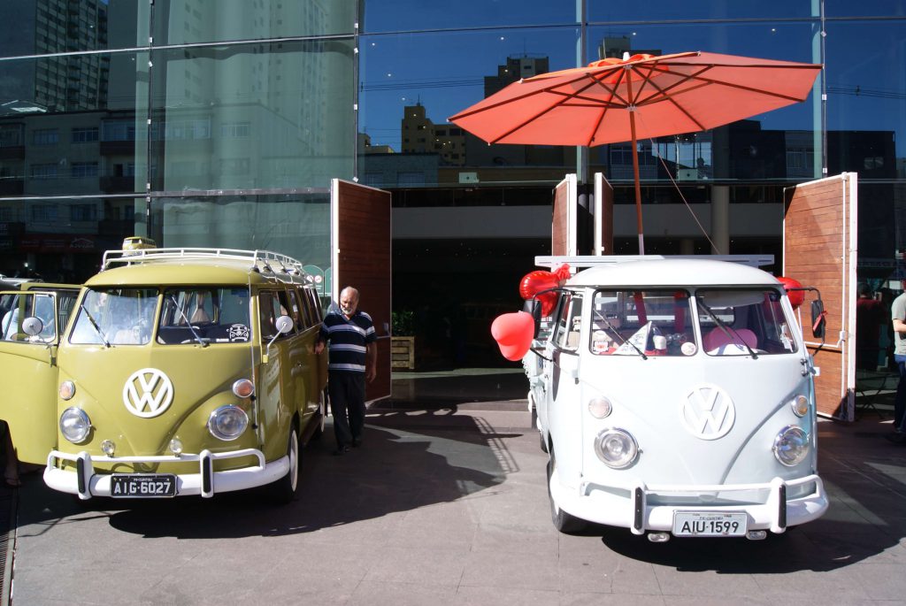 1ª Exposição de Kombis no Mercado Municipal de Curitiba 1ª Exposição de Kombis no Mercado Municipal de Curitiba